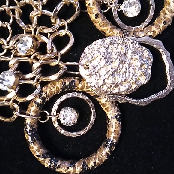 Nwt Faux Snakeskin & Gold Necklace Set - Picture 6 of 12